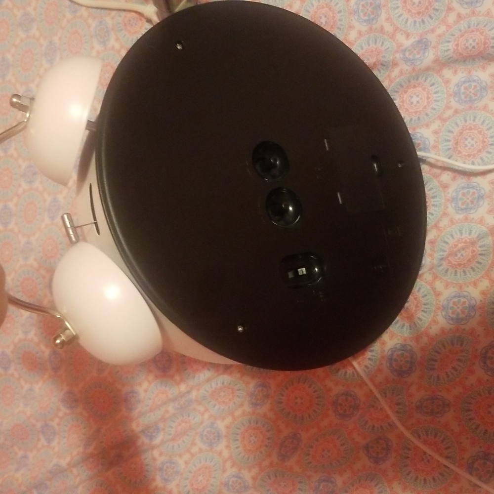 Alarm/ clock - Picture 2 of 3